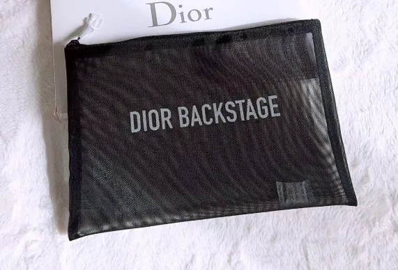 SEULEMENT QUELQUES UNS DIOR JAPAN NOUVEAUTÉ BACKSTAGE pochette maille noir cosme pochette étui