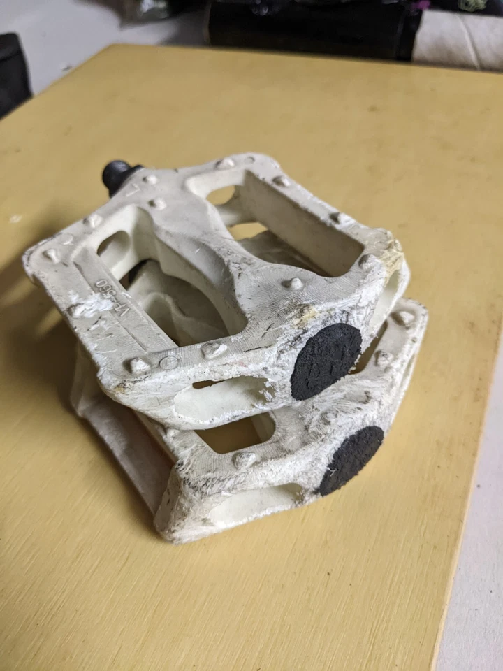 白色 Redline VP-560 Peddals 1/2 " 旧学校,90 年代 bmx / GT / Haro / Se /Dk — 第 3/4 张图片