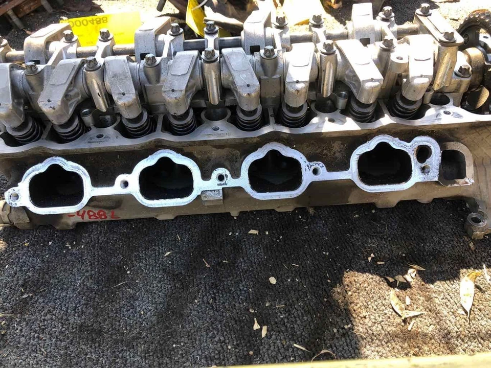 Mercedes Benz CLS500 1999-2011 culata del motor lado izquierdo del conductor 5,0 L LH Foto 2 de 4