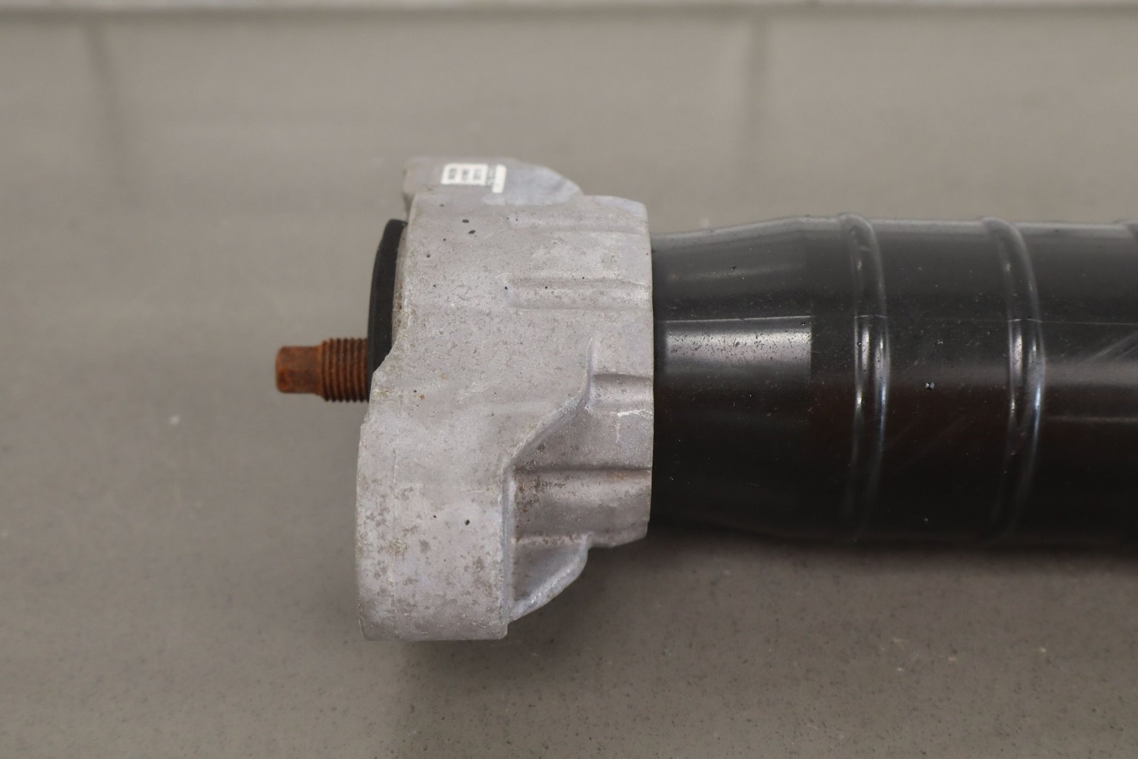Maserati Ghibli 2014 Rear Right Damper P/N 06700089000