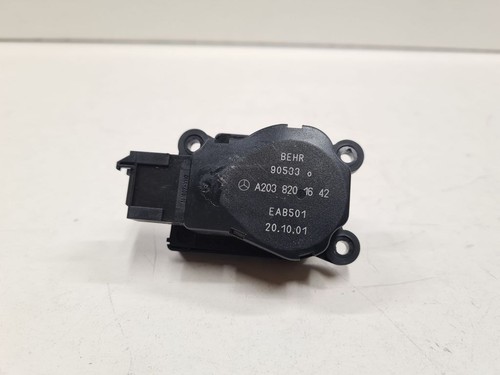 Mercedes-Benz C W203 2002 Stellmotor Heizung Klima A2038201642 Benzin VLU6469