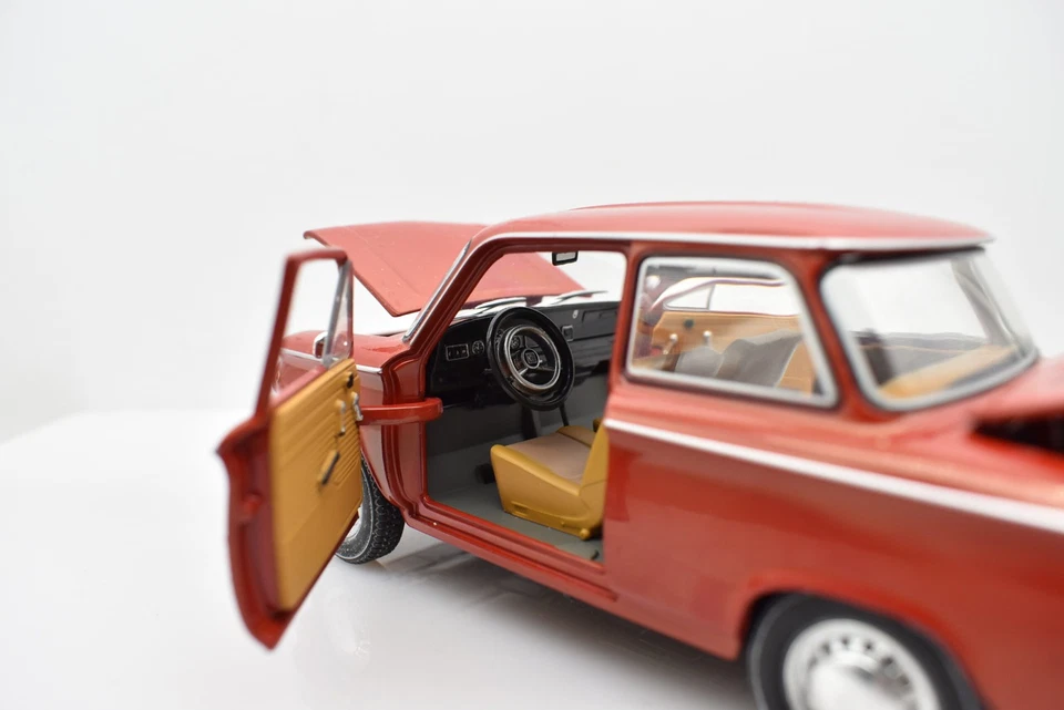 Modellino auto NSU PRINZ scala 1/24 diecast modellismo statico collezione rosso - Immagine 4 di 4