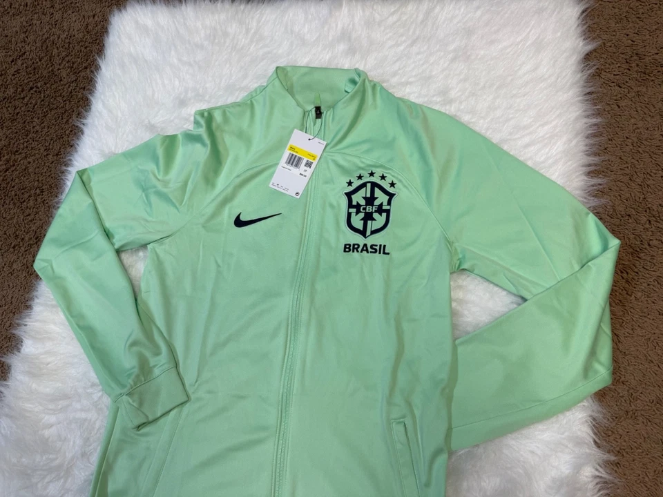 耐克 Dri-Fit Brazil Strike 全拉链绿色田径夹克,尺寸 S DX1950-390 — 第 2/4 张图片