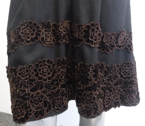 MARC JACOBS Black wool a line skirt with brown velvet applique flowers SZ 4 - Picture 2 of 5