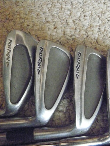 Men right handed regular steel First Flight mix iron set 3-P - 第 5/6 張圖片