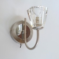 Litecraft Applique da Parete 1 Braccio con Paralume in Vetro Trasparente - Cromo Satinato Sgombero      