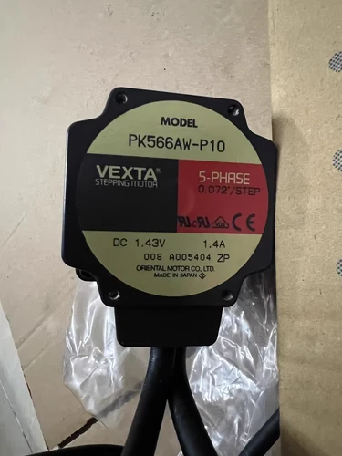 1PCS NEW Oriental VEXTA PK566AW-P10 Stepping Motor - Picture 1 of 1