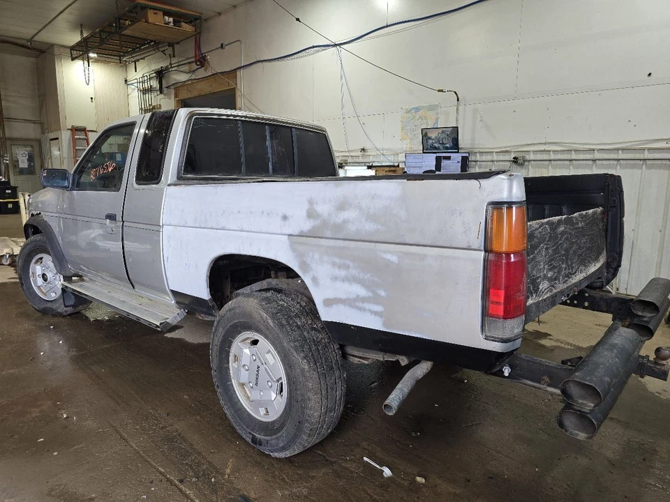 Back Glass Sliding Fits 86-97 NISSAN PICKUP 642000 Foto 4 de 4