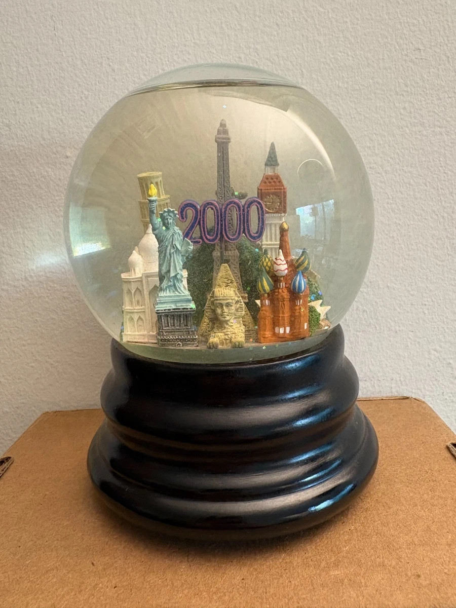Saks Fifth Avenue Snow Globe for sale | eBay