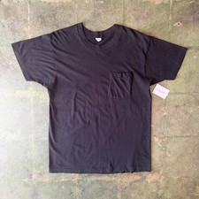 Vintage 90's Black Fruit of the Loom Pocket T-shirt Men's L - Made in USA