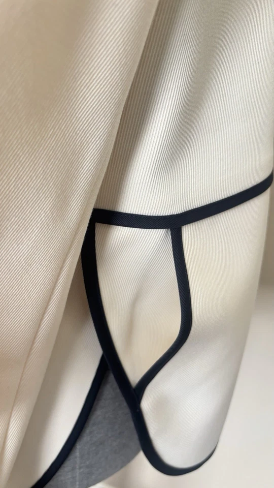 J.Crew Size 6 Cream Navy Trimmed Tipped Twill Mandarin Collar Jacket Blazer - Image 4 of 4