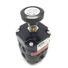 Parker R210-02A High Precision Regulator, 2-40psi Range, 150psi Max, 1/4" NPT