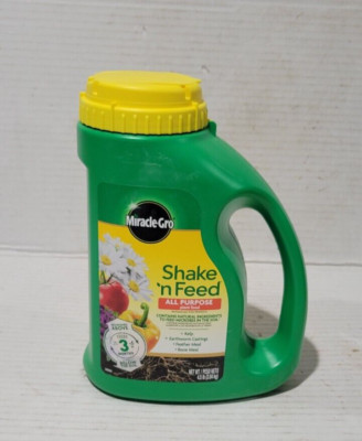Miracle Gro Shake 'N Feed All Purpose Plant Food 4.5 lbs 12-4-8