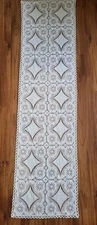 White Lace Flower pattern Table runner 13.5×51"