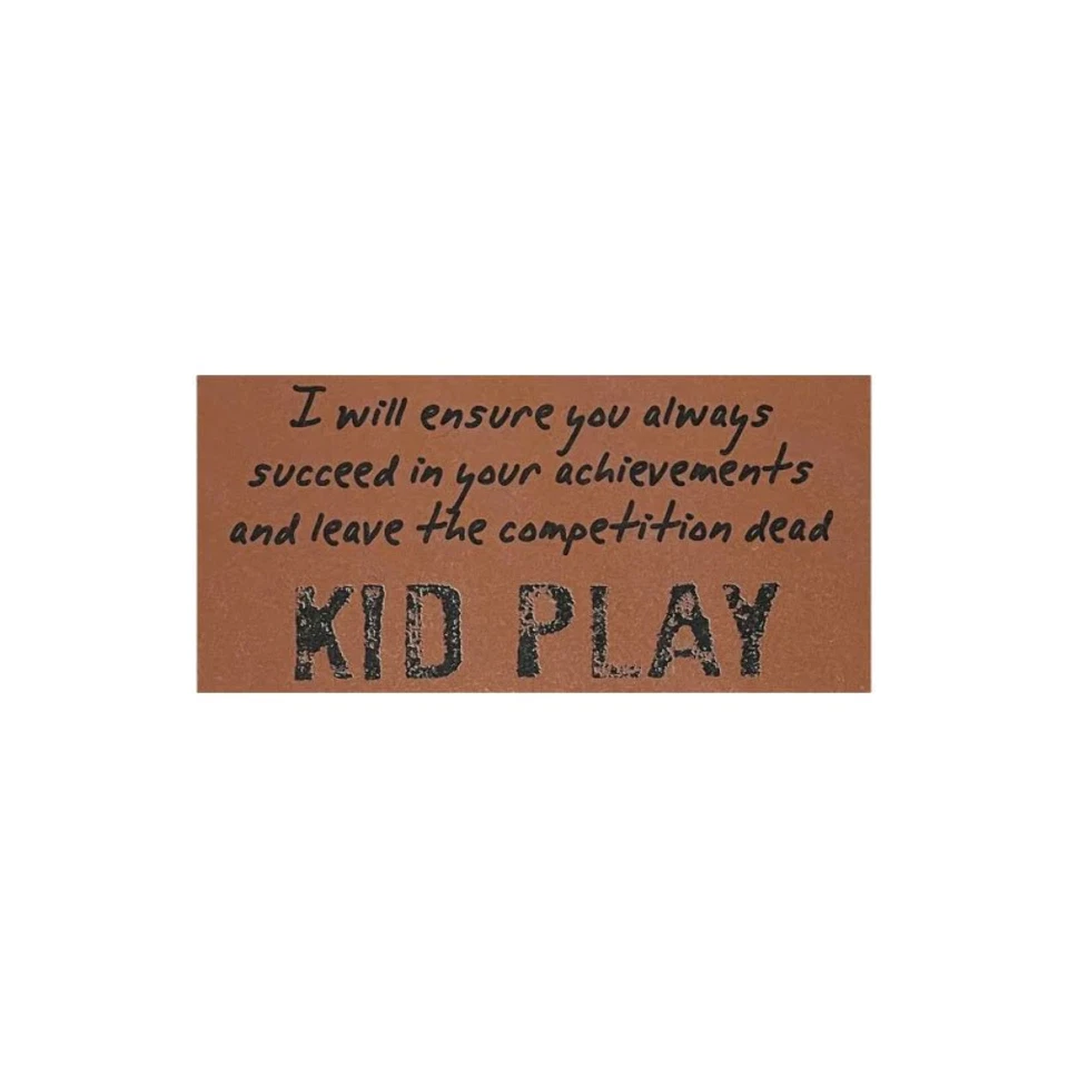 Muñeca vudú Watchover - Juego para niños Foto 2 de 2