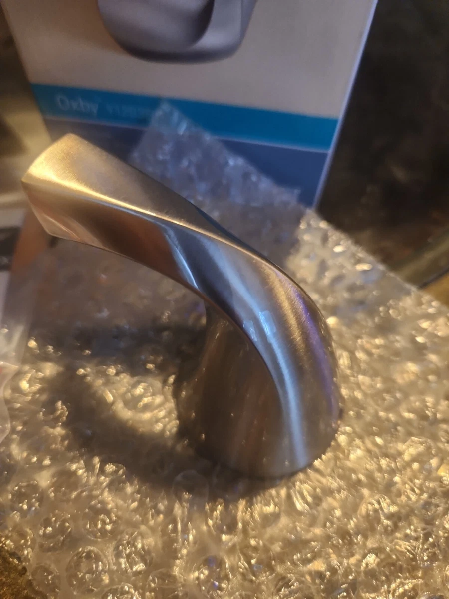 Moen oxby robe hook outlet