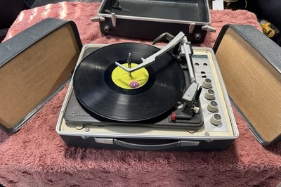 DEFECTIVE KLH Model 11 Portable Stereo Record Player  TurntableRare G3D