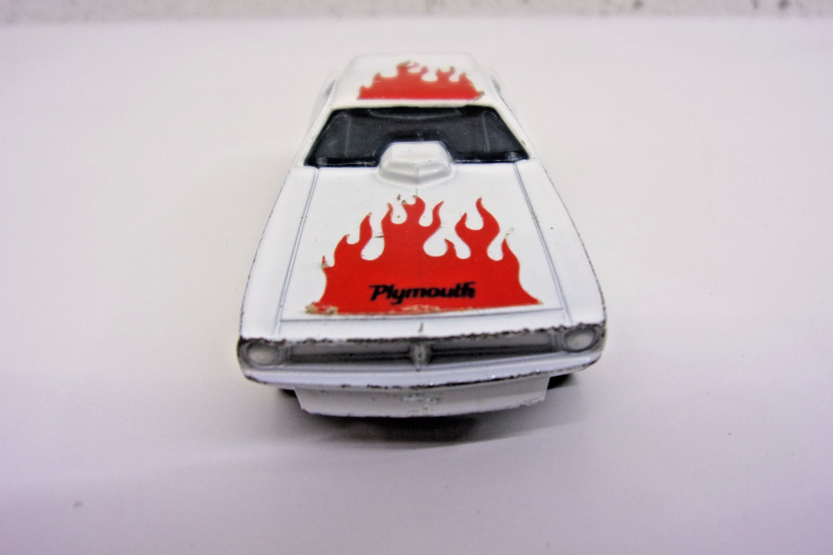 ミニカー DON PROUDHOMME'S SNAKE II PLYMOUTH CUDA Don Prudhomme's