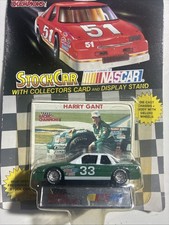 Racing Champions Harry Gant Skoal Bandit 1991 Pontiac NASCAR 1:64 w/Stand