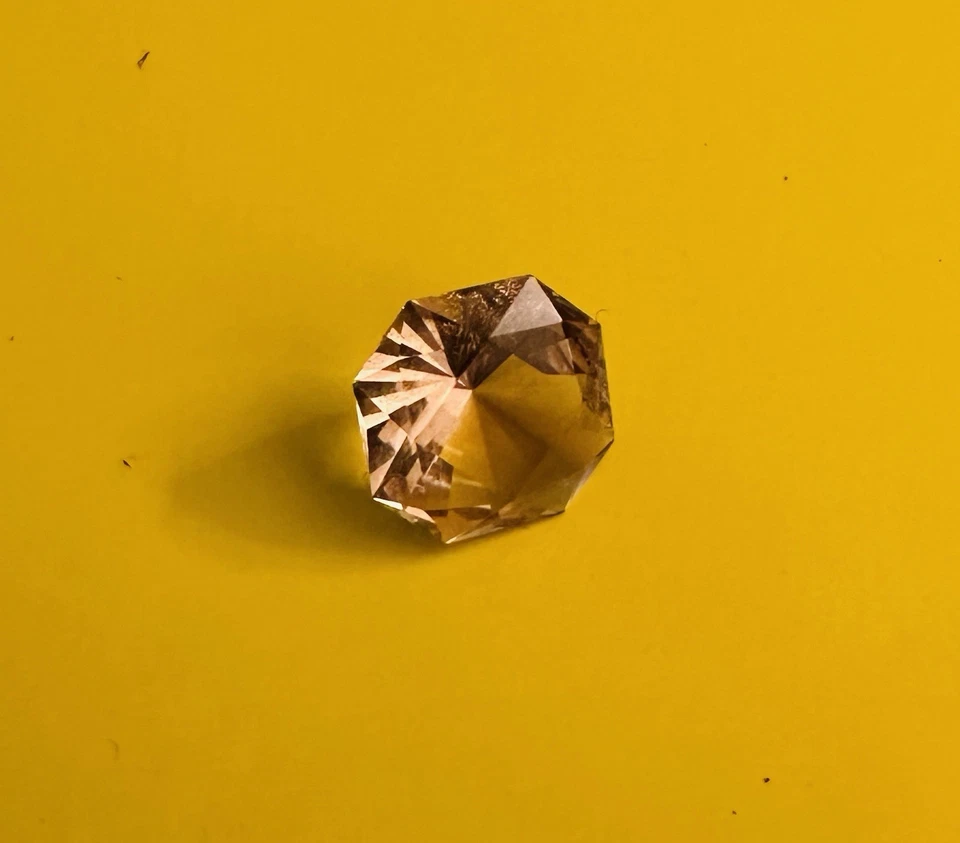 Oregon Sunston 2,02 quilates corte de octubre Foto 4 de 4