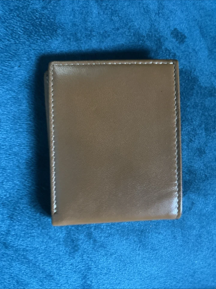 CARTERA HOMBRE TIMBERLAND BILLETERA DE CUERO CON MOSQUETÓN Foto 3 de 4