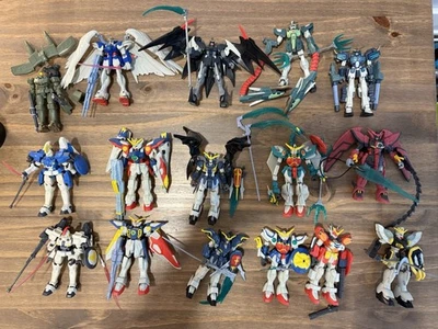 Lot De 7 Figurines Bandai Gundam Wing - Hero Collection - 2002 (Neuf)