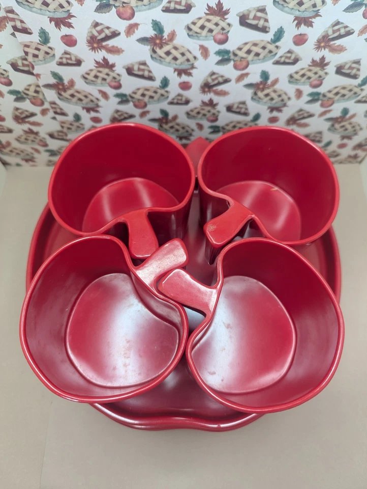 VINTAGE Crate & Barrel Apple Shaped Plates&Cups/Bowls Set of 4 Plastic EUC RARE - Image 4 of 4