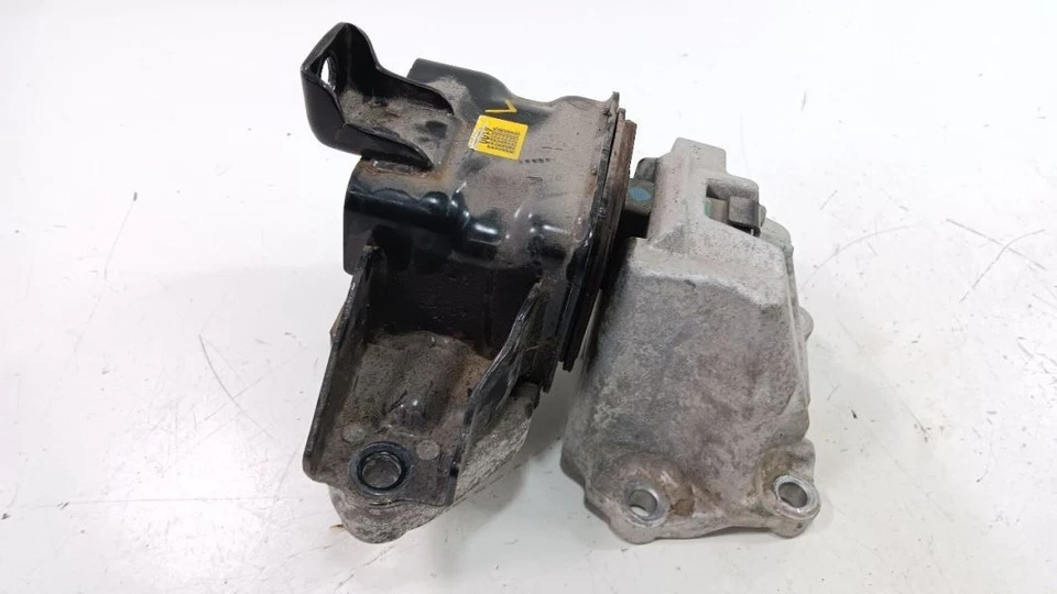 Hyundai Sonata Engine Motor Mount Left Driver 2018 2019 - Image 3 of 4