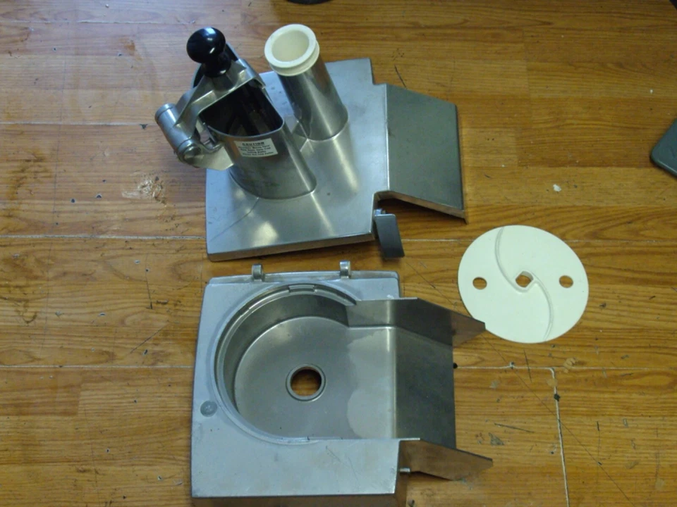 Pre Owned Robot Coupe Aluminum Feed Head S21 - Image 2 of 4