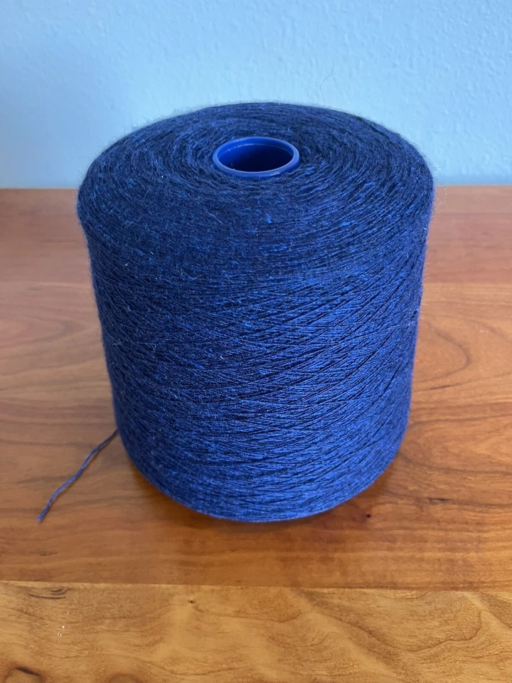 Novo fio italiano 100% cashmere no cone, azul marinho médio, 2 lb, 5 onças, perfeito estado - Imagem 2 de 4