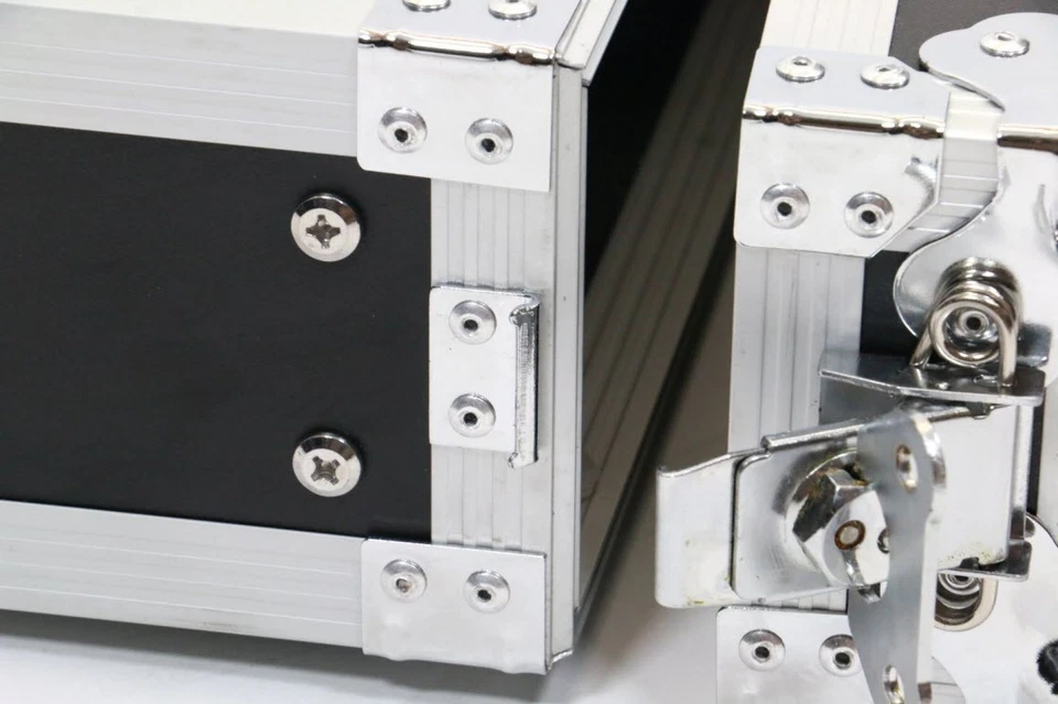 2 Space ATA Universal Effects Rack Case - Image 4 of 4