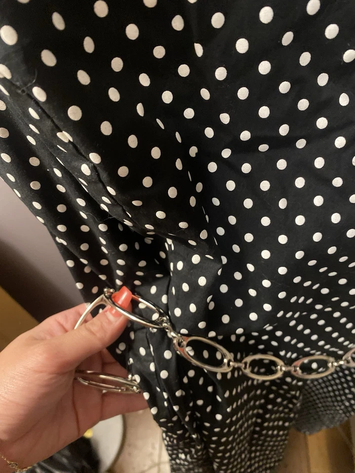 Coldwater Creek 黑色波点连衣裙,带链条腰带细节,尺寸 16P — 第 3/3 张图片