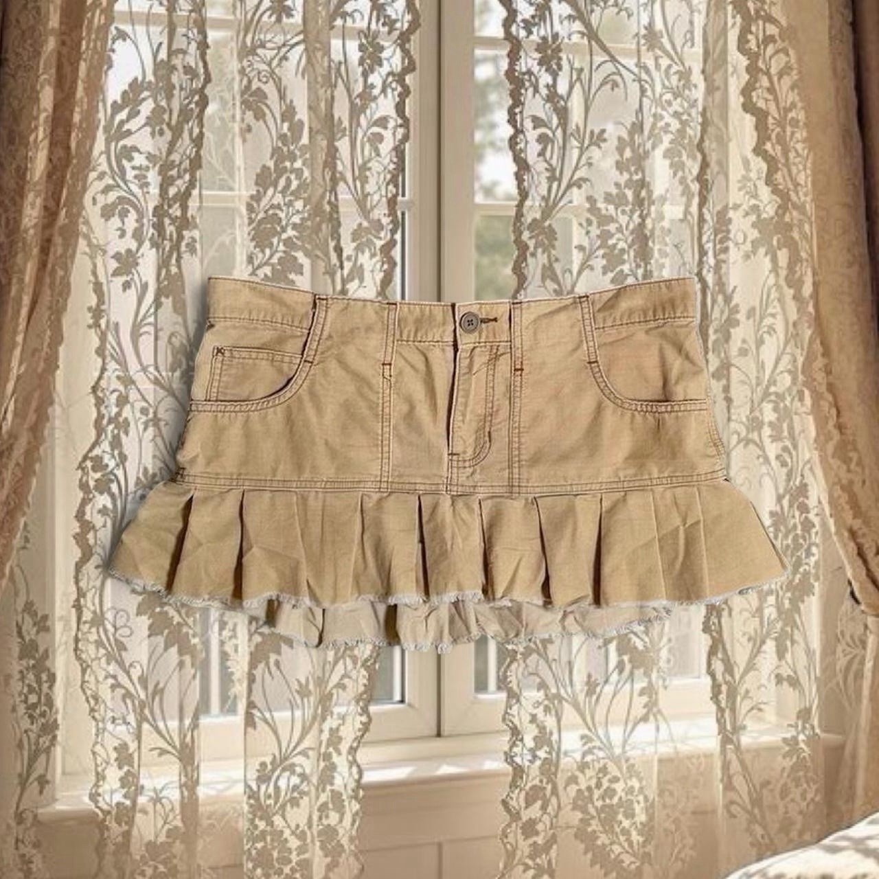 Vintage Y2K Tan Abercrombie & Fitch Mini Corduroy Pleated Skirt