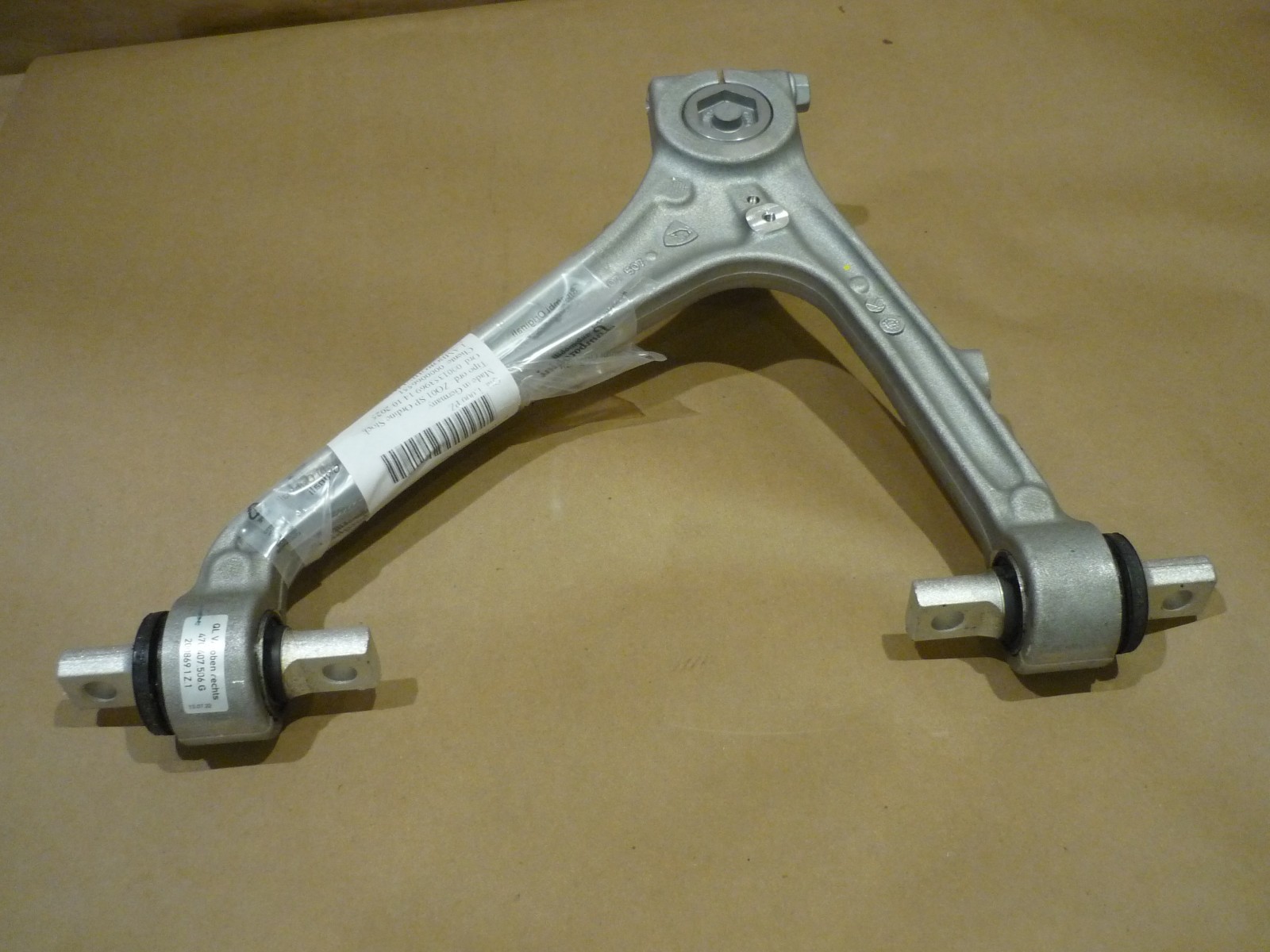 Lamborghini Aventador - RH Front Suspension Upper Control Arm - P/N 470407506G