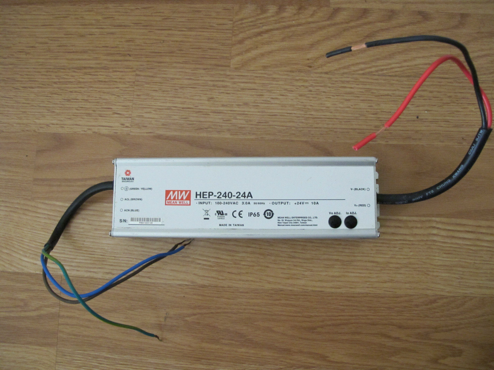 Mean Well HEP 240 24A 24V 10A 240W Harsh Environment Power Supply LED mean-well-hep-240-24a-24v-10a-240w-harsh-environment-power-supply-led