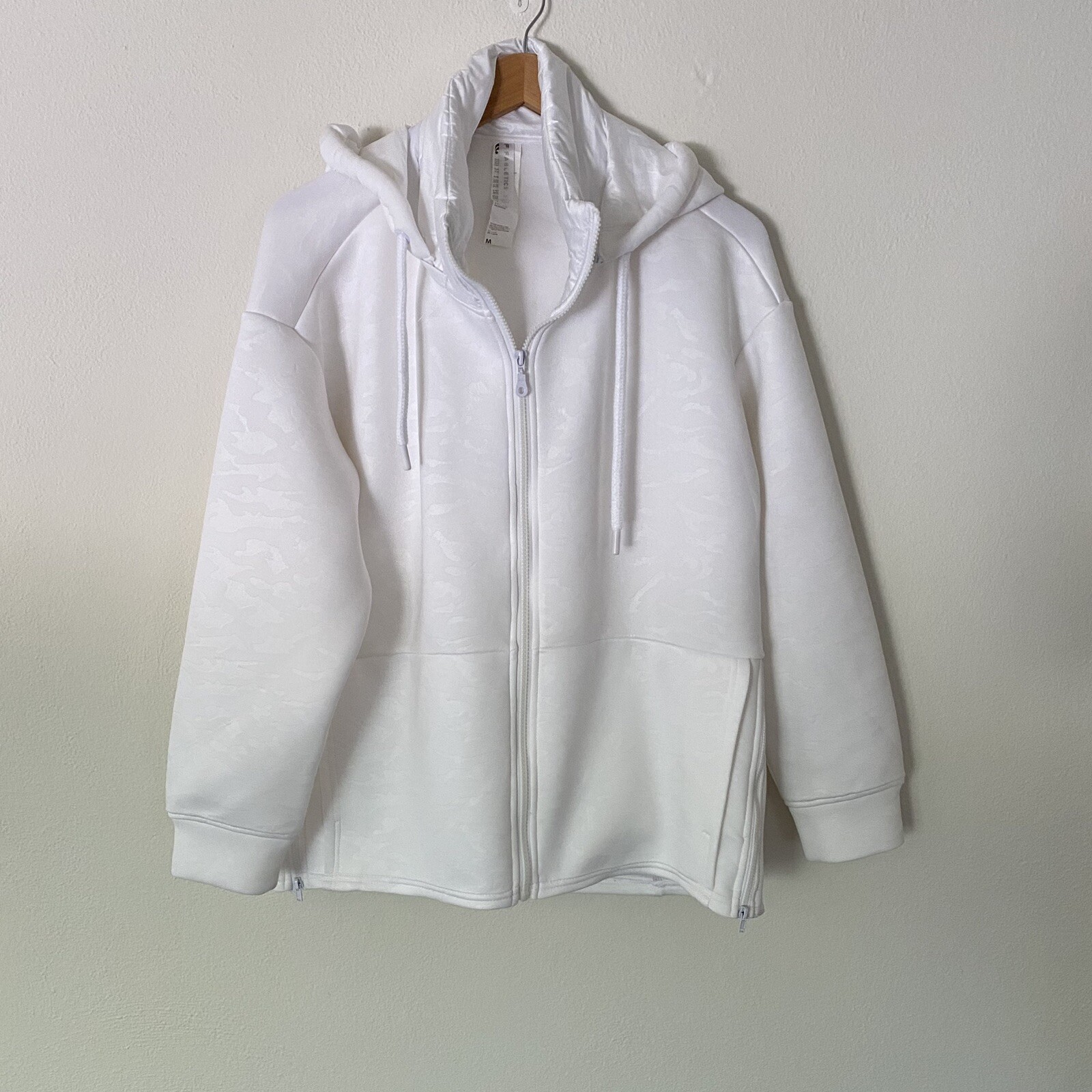 FABLETICS Lotta Removable Hood Jacket Full Zip Ic… - image 5