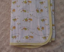 Luvable Friends Baby Blanket Sleeping Bear Stars Yellow White Green Blue Lovey