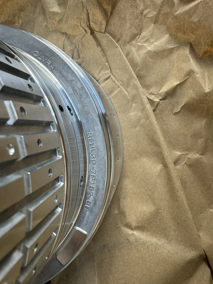 BRAND NEW FORD ORIGINAL - Hub Assembly JL3Z-7H351-B for 10R80 Auto Transmission - Image 3 of 4