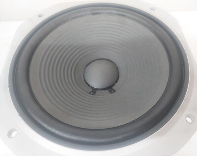 YAMAHA NS-200M Speaker 10