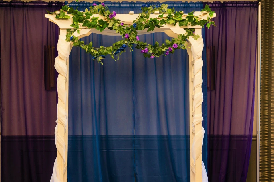 6 FT Purple Rose Chain Garland UV Protected Artificial Flower Lot 2 - Image 3 of 4