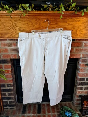 Capri (pantalon Court) Femme White Stag Taille 22W Beige - 97% Coton 3% Spandex - Occasion Très Bon état