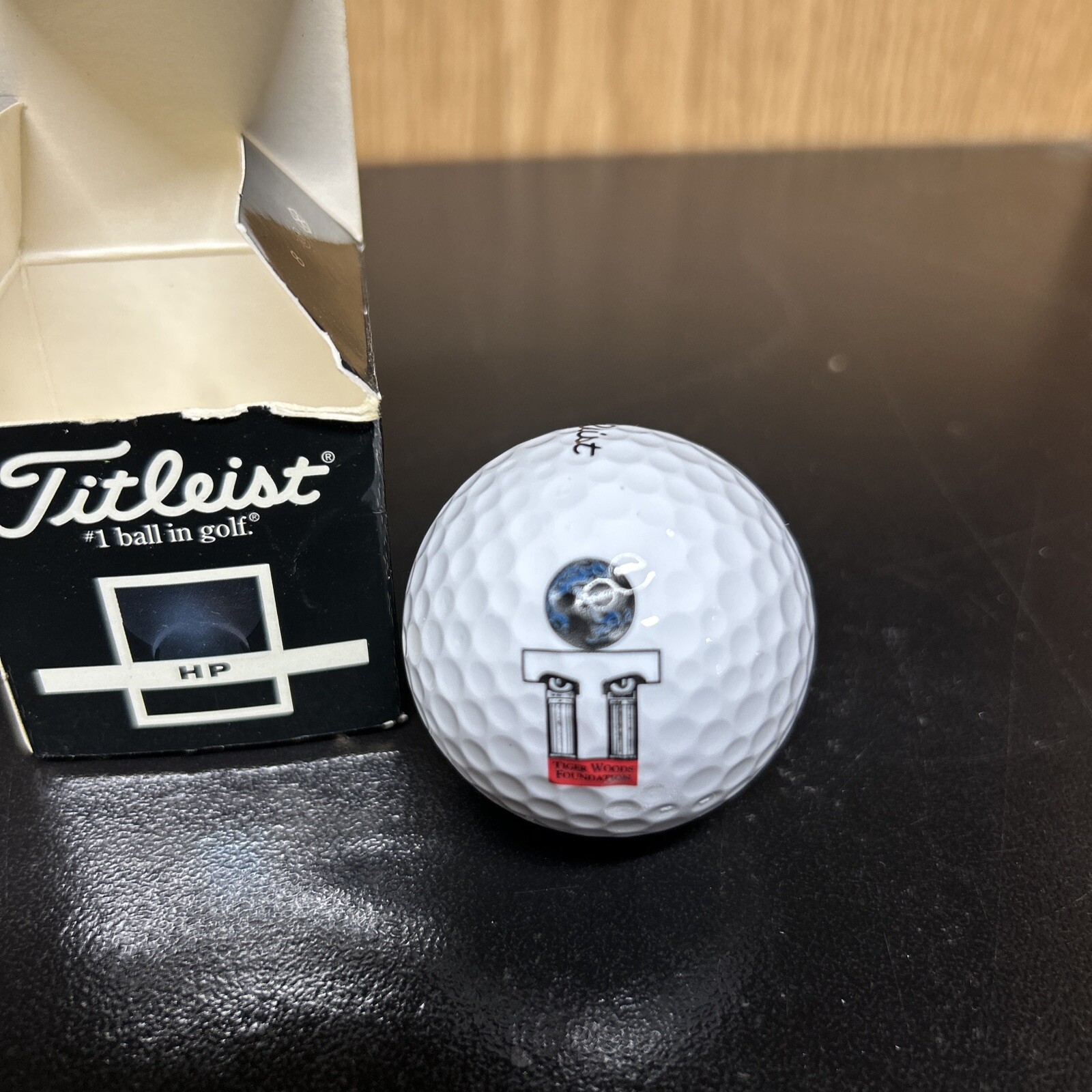 Collection Tiger Woods Titleist - 7 Balles De Tournoi Pro V1/V1X, Signées, RARE