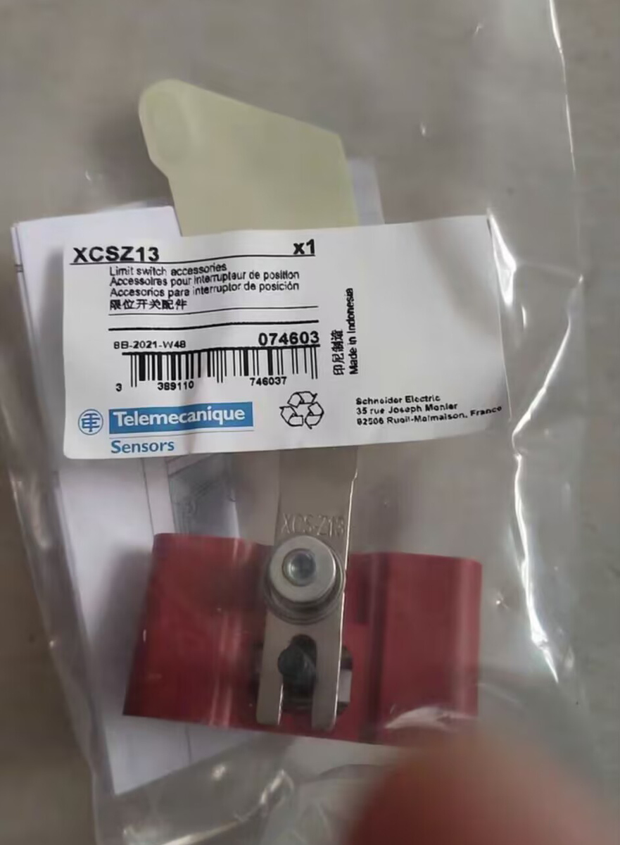 1PC New Schneider XCSZ13 Limit Switch Accessories Brand | eBay