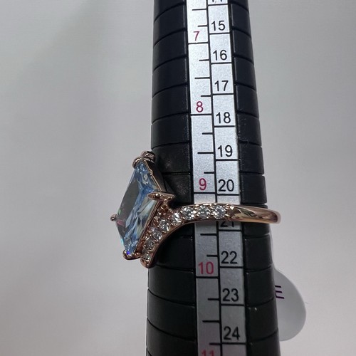 "She's Got The Shimmer" Bomb Party Ring Aquamarine Cubic Zirconia Rose Gold Sz 9 - Picture 6 of 15