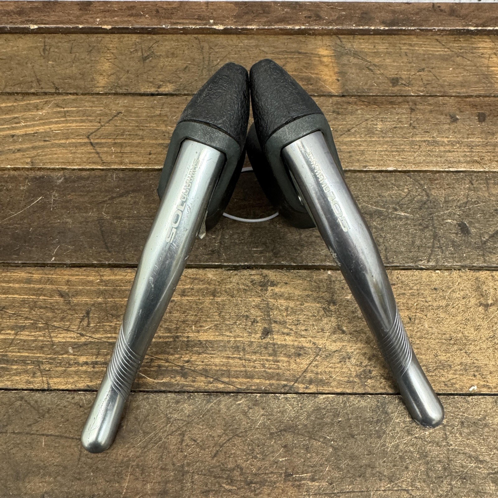 Vintage Shimano 105 BL-1051 Brake Levers Pair Aero Grey Bike