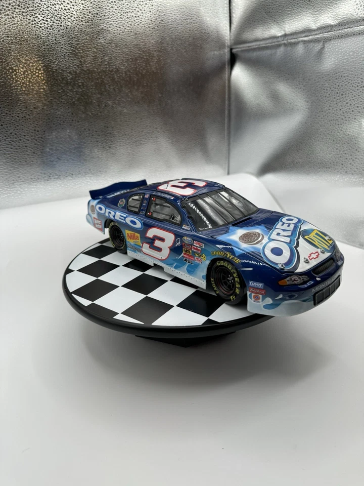 1:18 Scale Action Dale Earnhardt Jr. #3 Oreo/Ritz 2002 Monte Carlo 102405 NEW  - Image 4 of 4