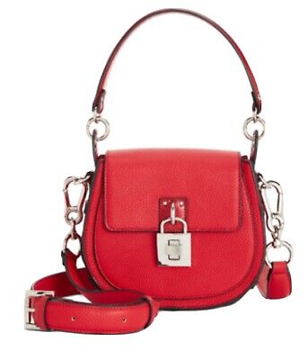 Steve Madden quilted chain strap logo crossbody bag in red | ASOS