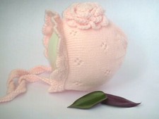 CUTE WARM HAND KNITTED BABY PINK ROSE BONNET HAT BEANIE 0-3M 3-6M 6-12M 12-18M