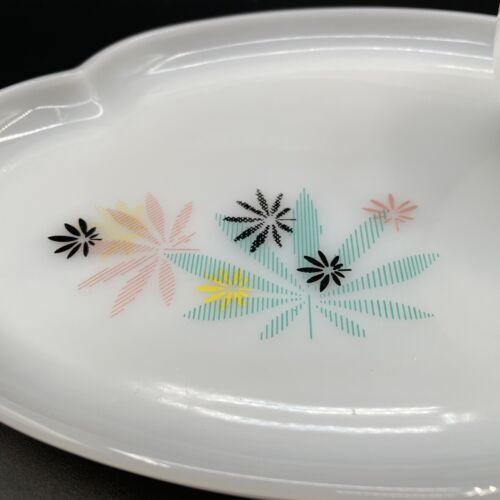 Federal Atomic VTG Flower Milk Glass Patio Snack Set Of 4 MCM 1950’s w/Orig Box - Picture 3 of 19