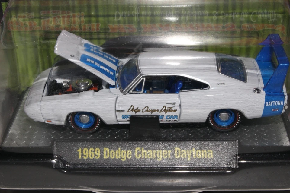 M2 MACHINES 1969 DODGE CHARGER DAYTONA, 2009 AUTOFEST LIMITED ED, 1 OF 492, NIB - Image 2 of 3